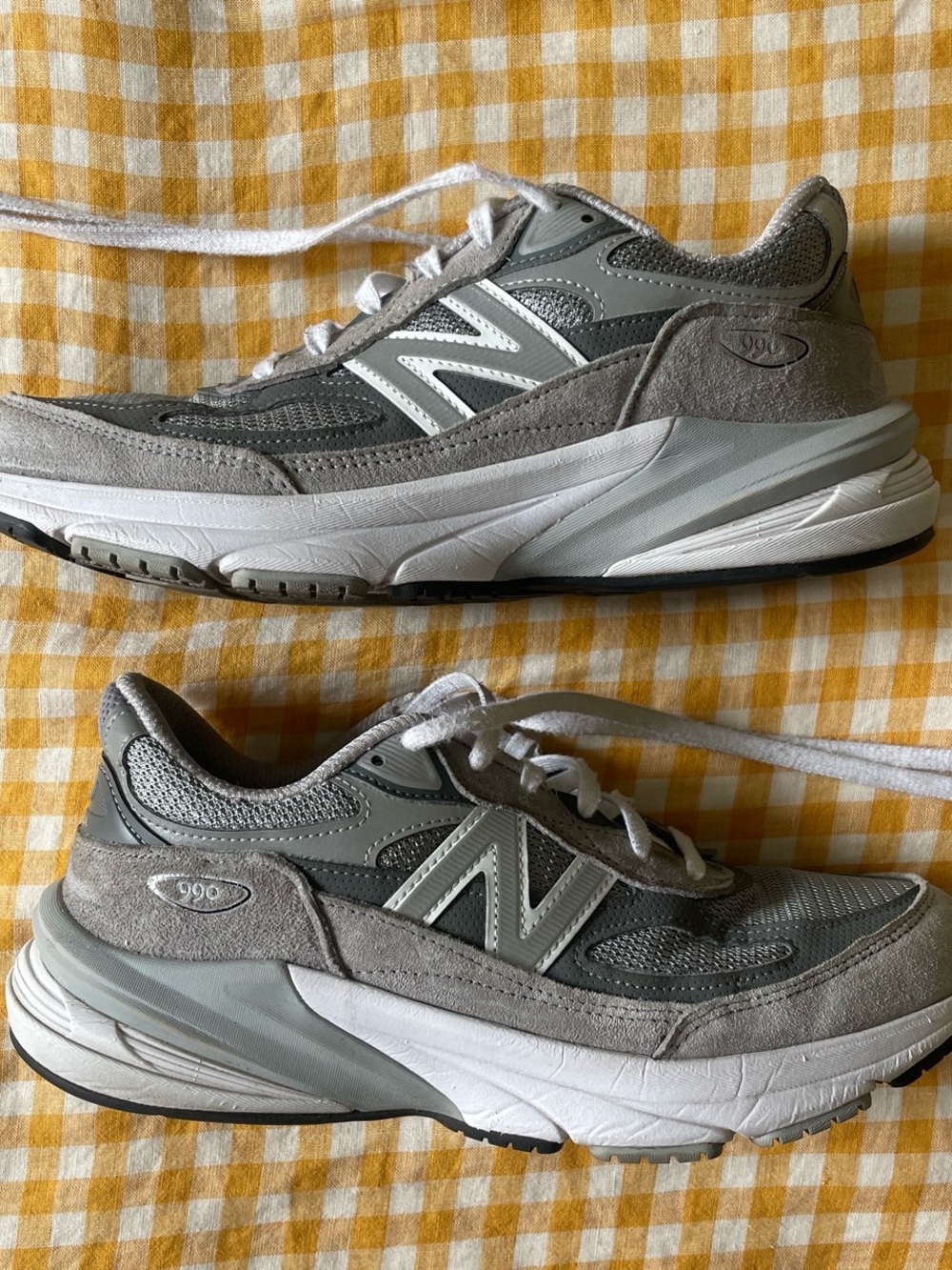 SOLD New Balance Gray 990v6 Sneakers - Picture 2 of 7